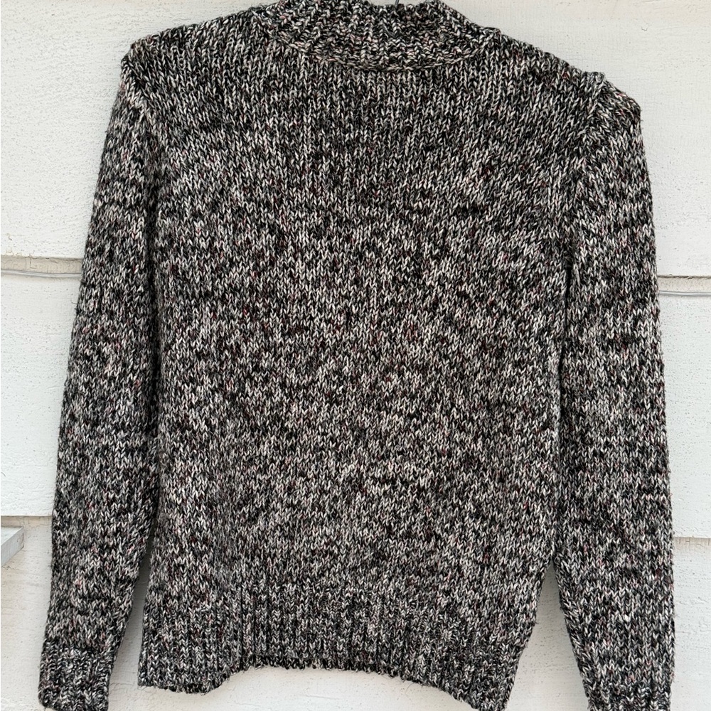 LOFT women’s petite Xmas sweater - Picture 3 of 5